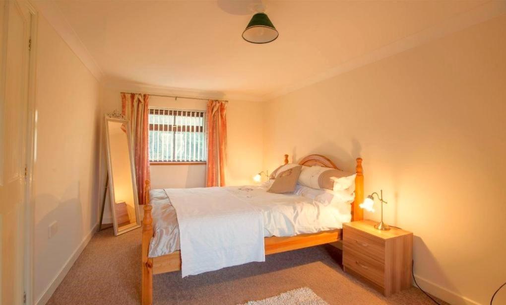 Tregib Mill Cottage Ffair-fâch Εξωτερικό φωτογραφία